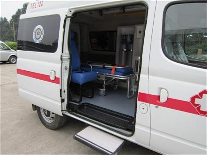 乌拉特后救护车出租服务案例7